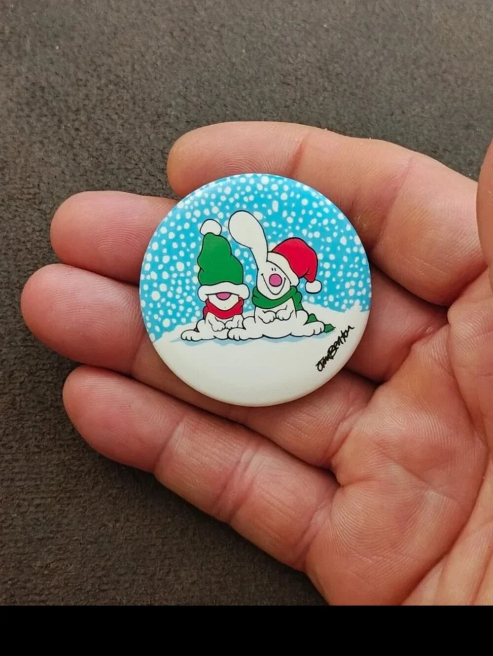 1980s Rare Jim Benton Christmas Pinback/Pinbutton